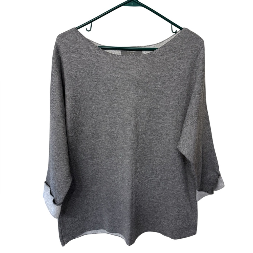 Denver Hayes Heather Gray Knit Top